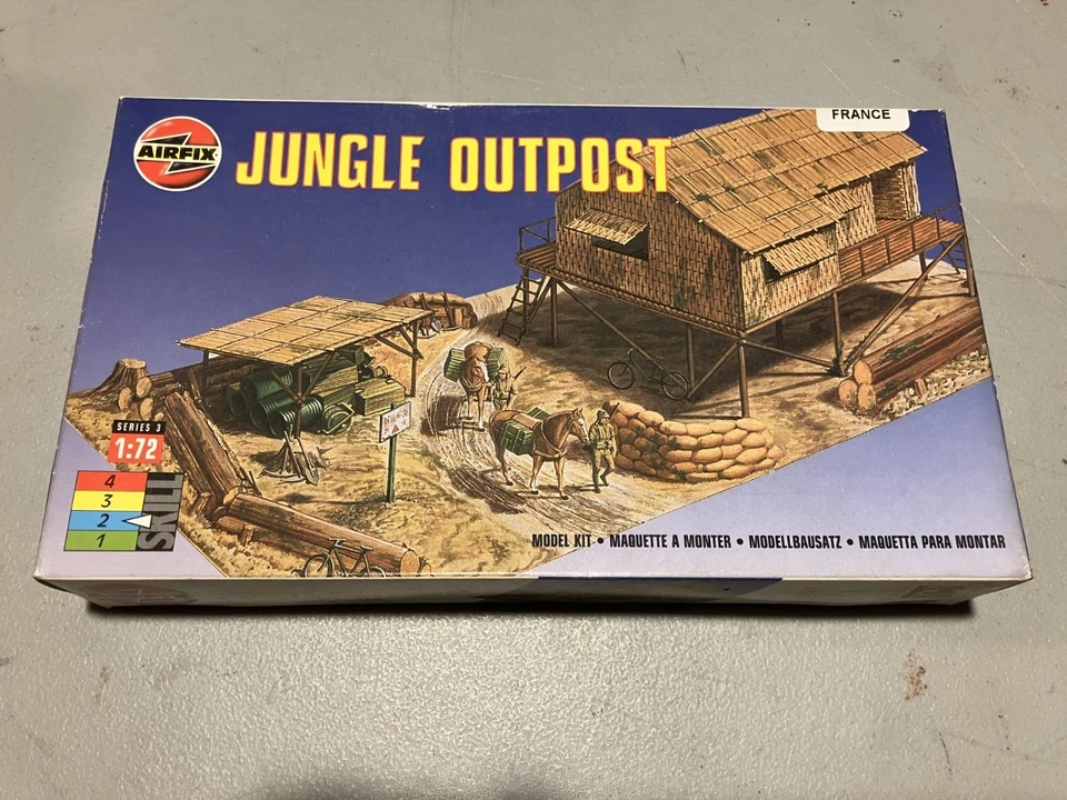 Airfix escala 1/72 #03382 Jungle Outpost Foto 1 de 1