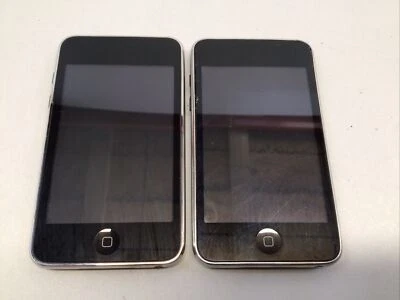 Apple iPod Touch 2nd Generation A1288 8GB Used 2 Pack - Image 1 of 4