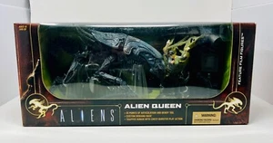 2003 MCFARLANE TOYS ALIEN QUEEN DELUXE BOXED SET ALIENS MOVIE MANIACS SER 6 MISB - Bild 1 von 18