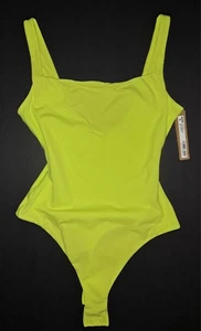 💕Neu mit Etikett SKIMS Fits Everybody Tanga-Body mit eckigem Ausschnitt gelb grün NARZISSE XS - Bild 1 von 7