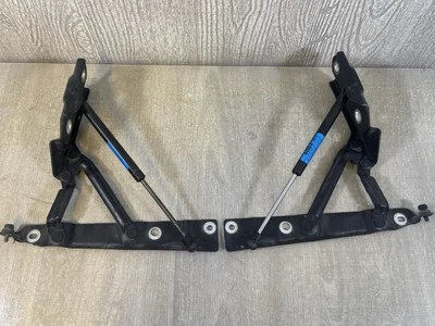 2006 Dodge Charger SRT8 6.1l Rear Trunk Left + Right Strut Shock Support Hinge - Image 1 of 4