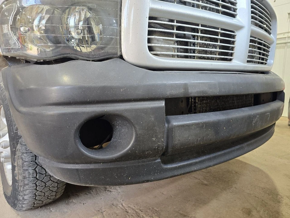 Front Bumper Sport Package Fits 03-05 DODGE 2500 PICKUP 641698 — 第 1/4 张图片