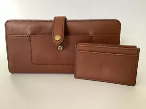 Nueva Cartera Fossil 'Myra' Delgada Cuero Marrón Doble Pestaña con Tarjetero - Imagen 1 de 11