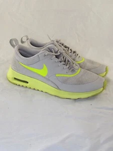 Nike Air Max Thea Scarpa Da Corsa Donna Grigio Giallo Fluo Sneaker Taglia 37,5 - Picture 1 of 9