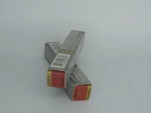 LOT OF 2 LOREAL COLOUR ENDURE LIPSTICK- SPICED UP P12/860 - Picture 1 of 2