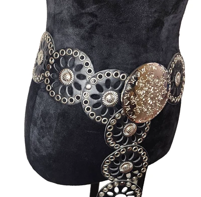 Cinturón de disco de cuero vegano negro occidental para mujer hebilla plateada talla M/L Foto 1 de 4