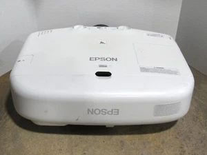 Tested Epson PowerLite 5520W 3LCD WXGA Projector 5500 Lumens w/ 2165 Lamp Hours - Picture 1 of 13