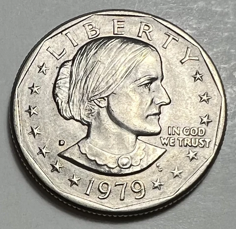 1979 D  - Susan B Anthony $1 One Dollar US Coin - Denver Good to Great Condition Cover