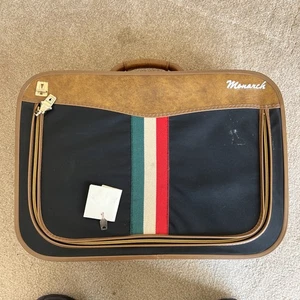Vintage Monarch Faux Leather Traveling Bag Luggage With Lock And Key! Rare! VTG - Picture 1 of 10