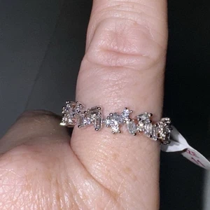 Bombe Party Ring Gr. 11 April 23 "Now's the Time" RBP5912 Diamant CZ Rhodium Platte - Bild 1 von 5