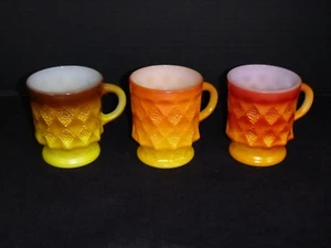 Juego de 3 tazas de café de vidrio Kimberly Fire King años 60 de colección patrón diamante - Imagen 1 de 9