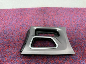 DODGE CHARGER SXT 19-23 3.6L OEM CENTER CONSOLE GEAR SHIFTER BEZEL COVER TRIM - Bild 1 von 4
