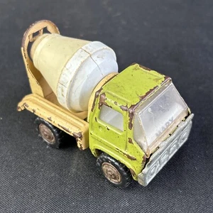 Vintage 1968 Louis Marx & Co - Tan - Cement Mixer Truck - Pressed Steel - Picture 1 of 8