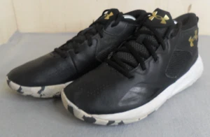 Under Armour Lockdown 5 Low Black Metallic Gold Boys Youth Size 7Y 3023533-003 - Picture 1 of 7