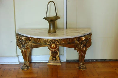ANTIGUA MESA CONSOLA DE MADERA DORADA DORADA TAPA DE MÁRMOL Foto 1 de 4