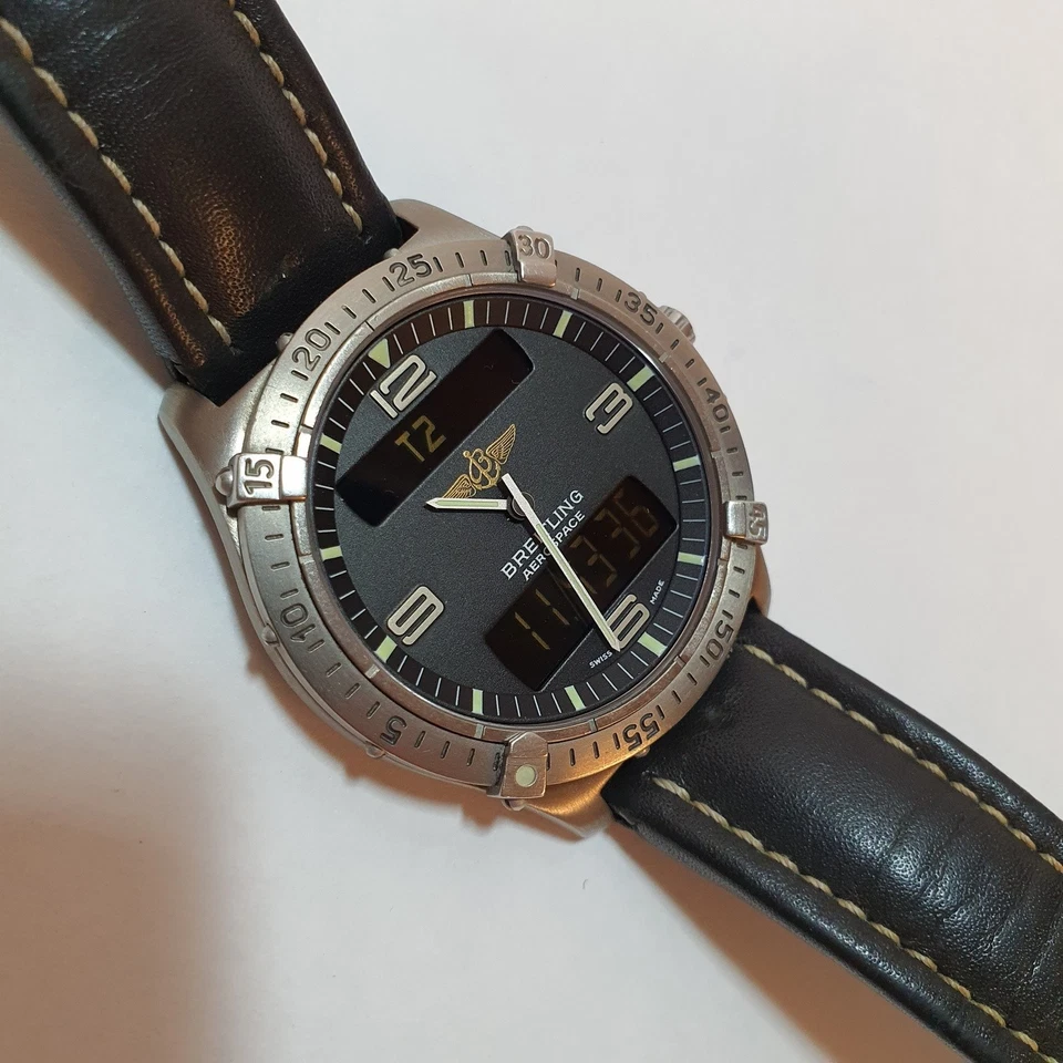BREITLING AEROSPACE TITANIUM WATCH E 56062  SWISS MADE EXCELLENT CONDITION  - image 1 of 4