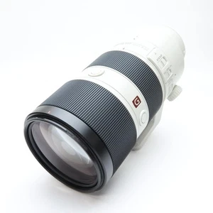 SONY FE 70-200mm F/2.8 GM OSS SEL70200GM (for SONY E mount) -Near Mint- #369 - Picture 1 of 12