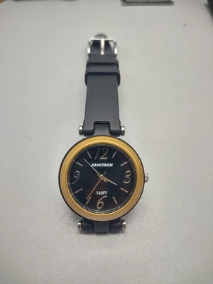 Reloj deportivo ARMITRON Pro para dama batería fresca resistente al agua silicona negra Foto 1 de 4