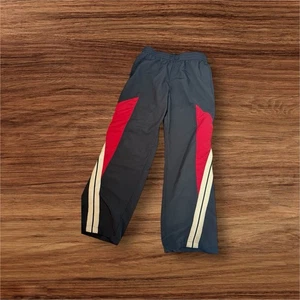 American Vintage Herren schwarz und rot Jogginghose - Trainingshose weites Bein Gr. XL - Bild 1 von 9