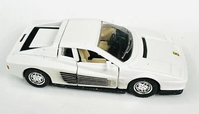 3 英寸法拉利 Testarossa 1988 Majorette 豪华 1/60 白色 带开门 — 第 1/4 张图片