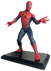 VTG Spiderman Vinyl 12" Figure Toy Biz W/Base 2002 Tobey Maguire Spiderman Movie - Picture 1 of 17