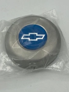 Grant 5644 Stainless Steel Horn Button (Chevy Bow Tie, Blue/Silver) - Foto 1 di 5