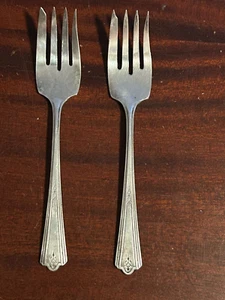 LOT of 2 salad forks Rogers 1881 Silverplated 6.25" - Picture 1 of 6