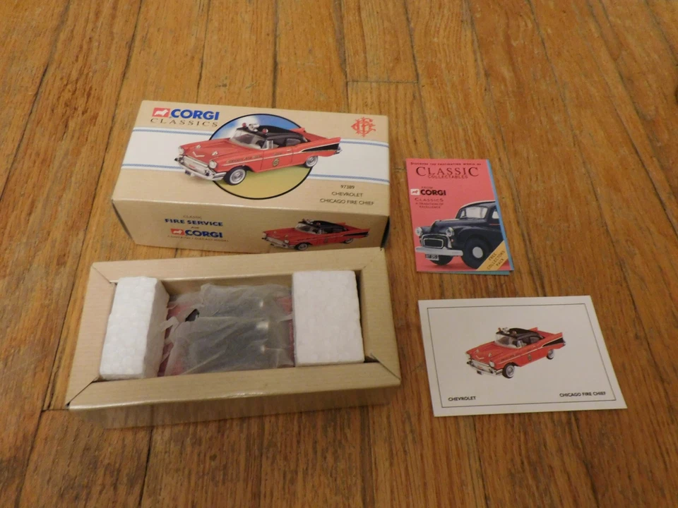 Chevrolet Chicago Fire Chief Car 1993 Mattel Corgi Classics 97389 sin usar, en caja original Foto 1 de 1