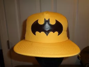 NEW TM & DC Comic Batman Fitted Cap One Size Fits Most Brown/Yellow Trucker Hat - Picture 1 of 8