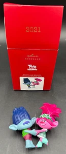 Hallmark Keepsake Ornament 2021 Trolls Holiday In Harmony Poppy And Branch - NUEVO - Imagen 1 de 2