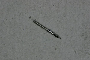 Tige Winding stem Aufzugwelle Albero di carica Le Coultre JLC 90L 460 490 NOS - Picture 1 of 1