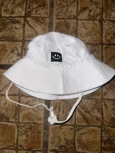 Sombrero de playa blanco Boonie cara sonriente bebé (muestra algo de desgaste) unisex - Imagen 1 de 3