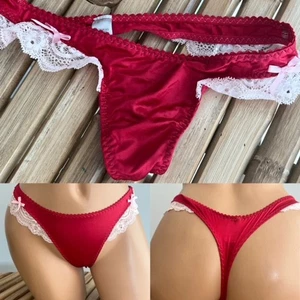 VINTAGE VICTORIAS SECRET THONG PANTIES sz S - Picture 1 of 1