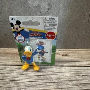 Donald Duck - Picture 1 of 2