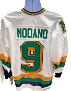 Mike Modano Autographed Jersey Minnesota North Stars CCM - Picture 1 of 2