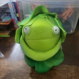 Vintage 1989 Europet Heimtierbedarf Anthropomorphic  Fruit & Vegetable Toys  - Picture 1 of 4