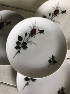 4 Vintage Bavaria West Germany SELTMANN WEIDEN Red Rose Porcelain Salad Plates - Picture 1 of 9
