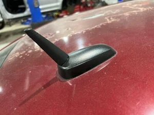 2003 - 2007 Cadillac CTS Black Roof Mounted GPS Antenna Mast - Picture 1 of 1