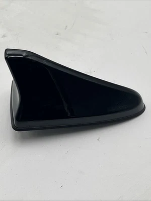 2023 - 2024 Kia Forte акула антенна 96210-M7410EB OEM - Изображение 1 из 4