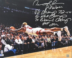 Dennis Rodman Signed 16x20 Photo Beckett Authentic w 6 Inscriptions BH82996 - Picture 1 of 3