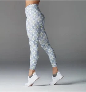 Leggings Tavi Active Vita Alta 7/8 MEDIUM Sky Ikat Yoga Athleisure nuovi con etichette - Foto 1 di 4