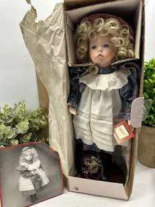 Vintage Ashton Drake "HILARY" Doll Box Dianna Effner Porcelain Girl - Picture 1 of 6