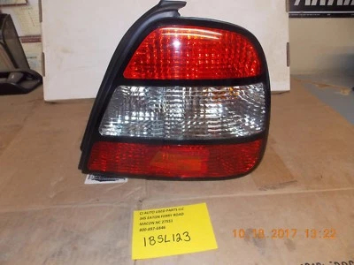 Lámpara trasera lateral derecha para pasajero Daewoo Leganza 96206581 original OEM Foto 1 de 4