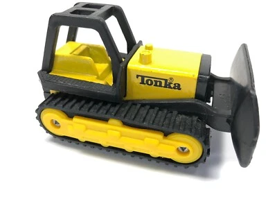 1994 Tonka Toy Bulldozer Dozerr 1/64 Scale Metal / Plastic - Image 1 of 4