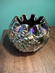Vintage DUGAN Amethyst Carnival Glass “GRAPE DELIGHT” 6 Toed Rose Bowl! - Picture 1 of 10