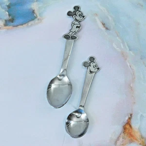 2 cucharas pequeñas vintage de Walt Disney Mickey Mouse de Bonny acero inoxidable Japón - Imagen 1 de 6