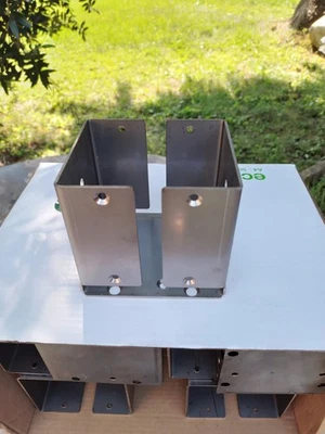 15 Supporti Inox Per Travi in Legno - Immagine 1 di 4