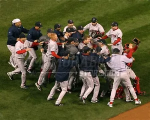 07 World Series Red Sox on field team celebration 11x14 16x20 photo 218 - Picture 1 of 1