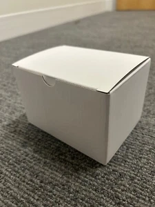 White Corrugated Shipping Mailer Packing Boxes 11x8x8cm 15x12x3.5cm, 50/pak - Picture 1 of 7