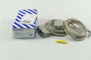 1PCS Panasonic SUNX photoelectricity sensor NX5-M10RA NEW in box - Picture 1 of 3
